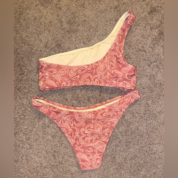 Rhythm Bikini - Picture 5 of 8